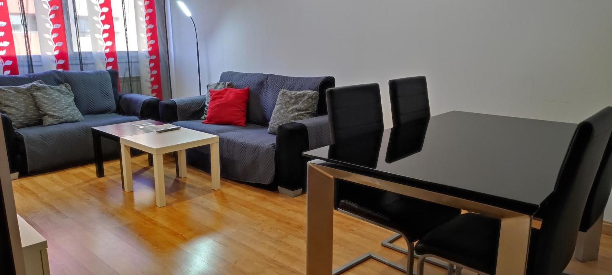 Apartamento Los Lirios Logrono Ngoại thất bức ảnh