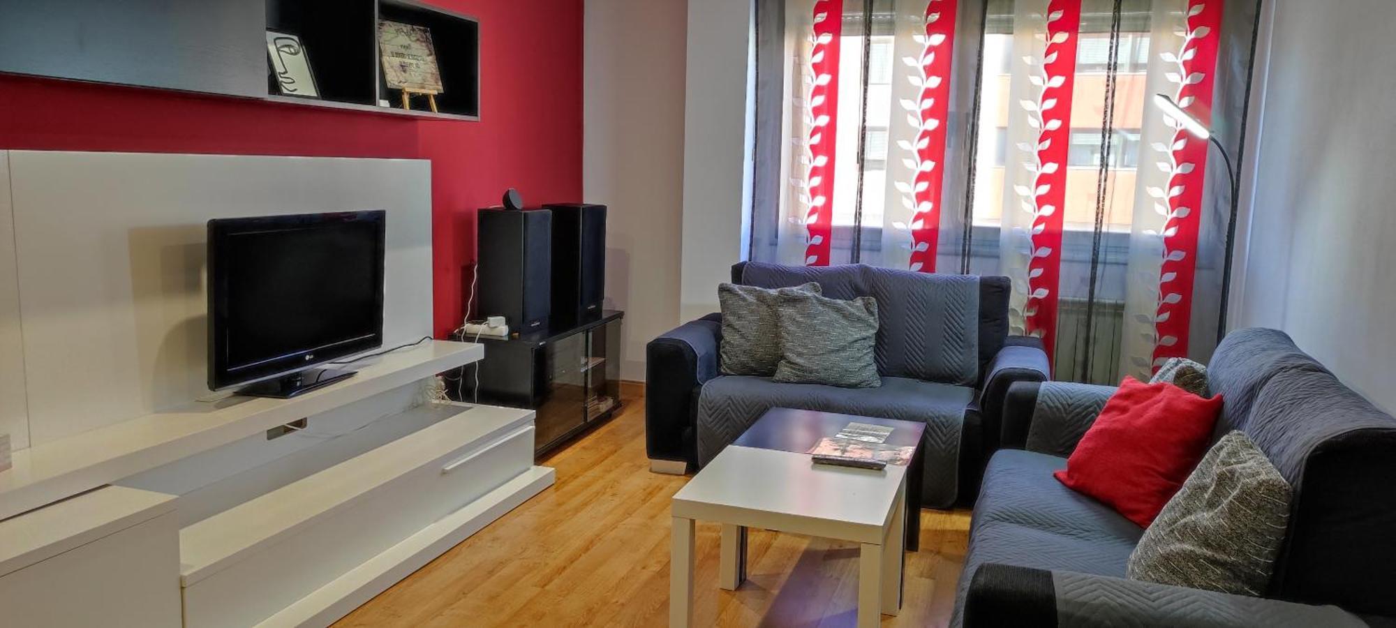 Apartamento Los Lirios Logrono Ngoại thất bức ảnh